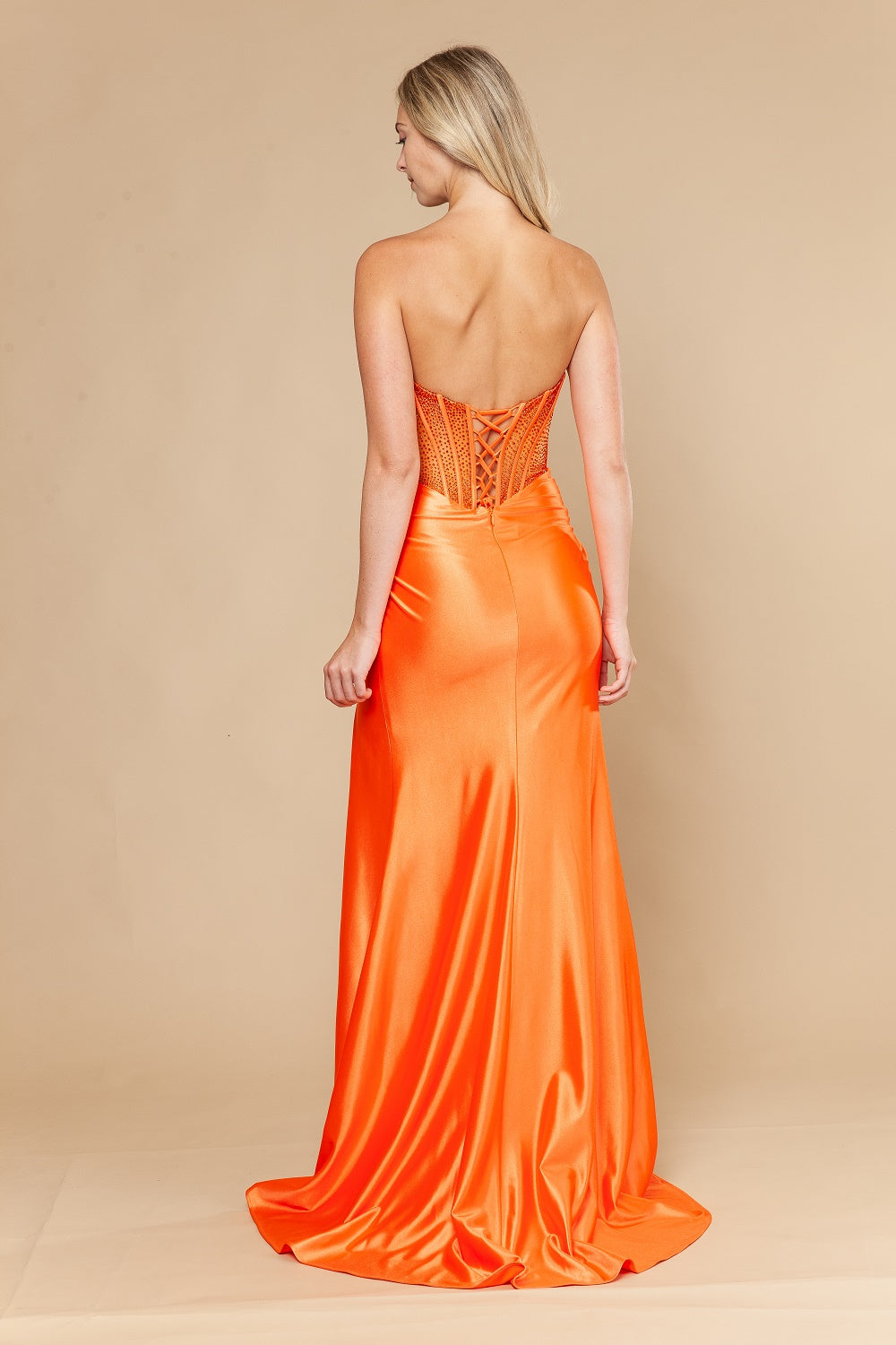 Private Collection PL232504426